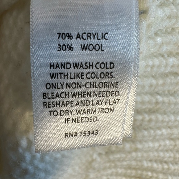 Kaisely Pullover Cream Soft Knit Wool Blend Long Sleeve Turtleneck Sweater M - Picture 9 of 9